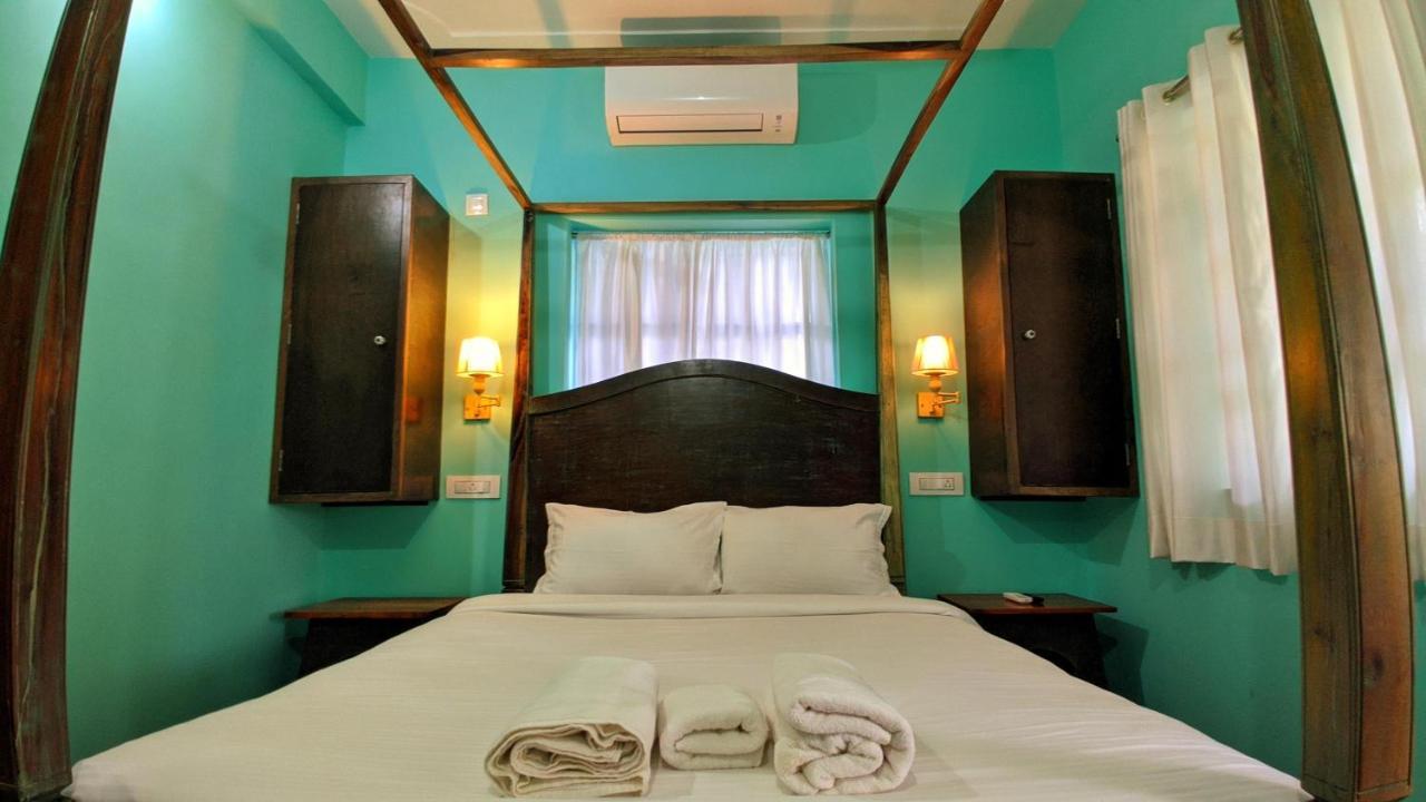 Hôtel Shunyachi Lotusfeet à Morjim Extérieur photo